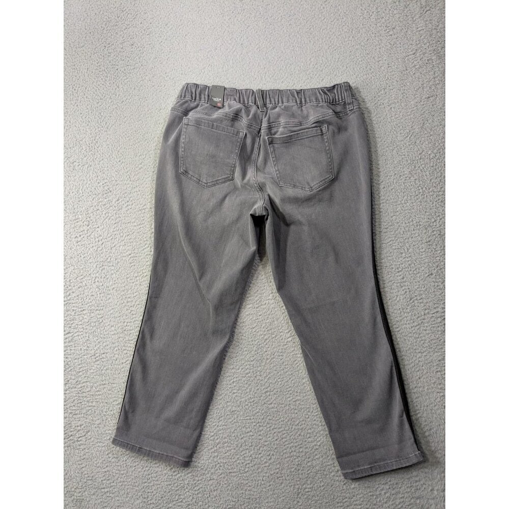 Torrid Crop Pull On Boyfriend Straight Pants Womens M/L 10 Medum/Large Gray - Picture 2 of 16